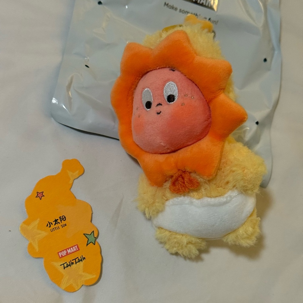 AUTHENTIC Pop Mart We Are Twinkle Twinkle Plush Pendant - Little Sun